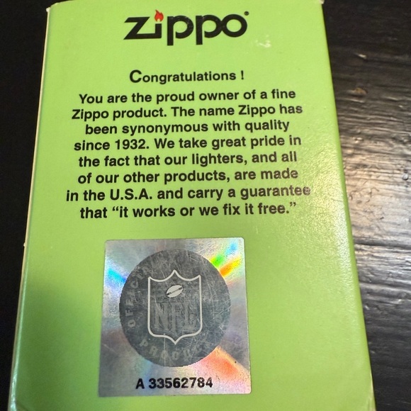 Packers Zippo Lighter - new in box Green Bay NFL - Picture 10 of 10